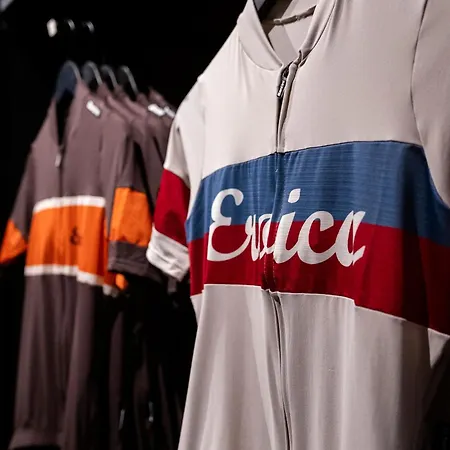 Birbo Bike Hospitality Alojamento de Acomodação e Pequeno-almoço 4*